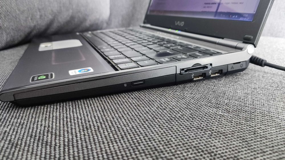 Laptop Sony Vaio 13,3 PCG-6Q1M T7500 Hdd 160GB DVD Wifi Bt Linux