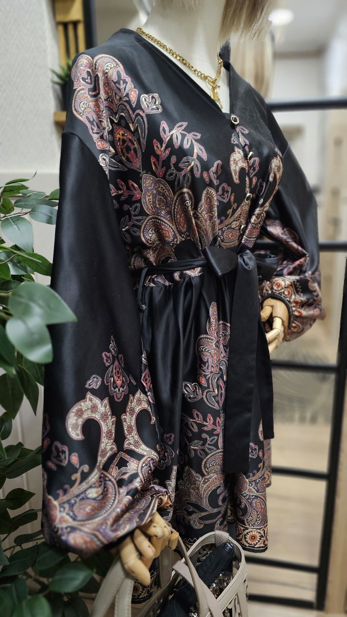 Cudowna sukienka Cocomore satynowa wzory Boho oversize