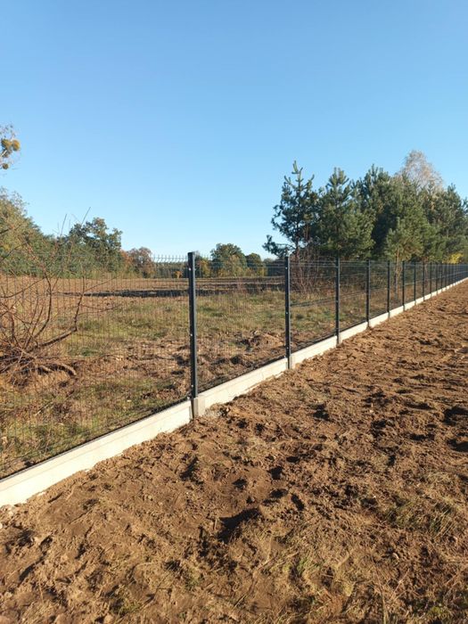 Sprzedaż oraz montaż ogrodzeń panelowych palisadowych bram furtek