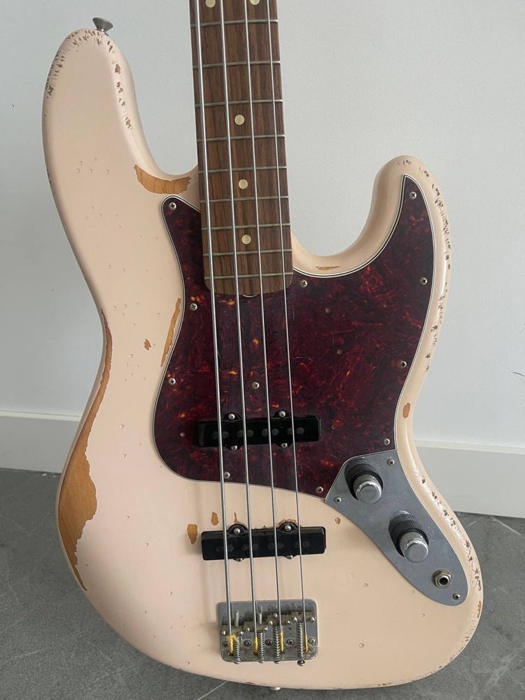 Бас-гітара Fender Flea Jazz Bass