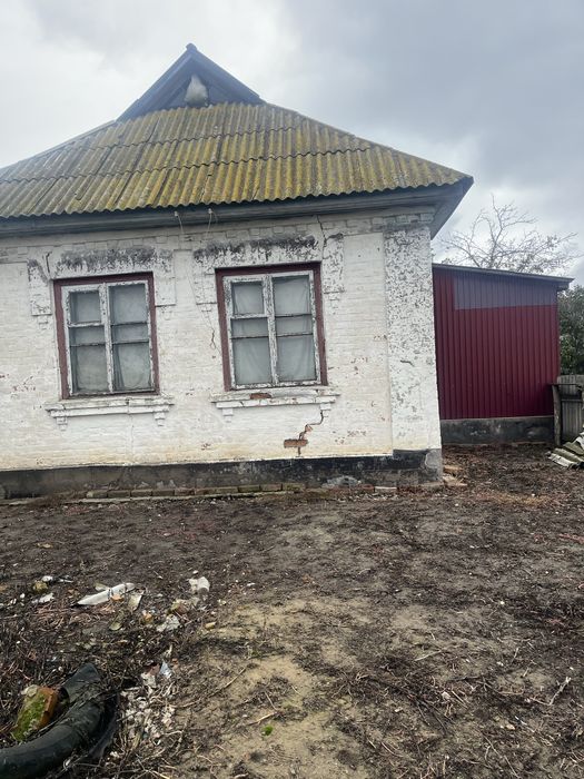 Продаєть житловий будинок в с. Синьки