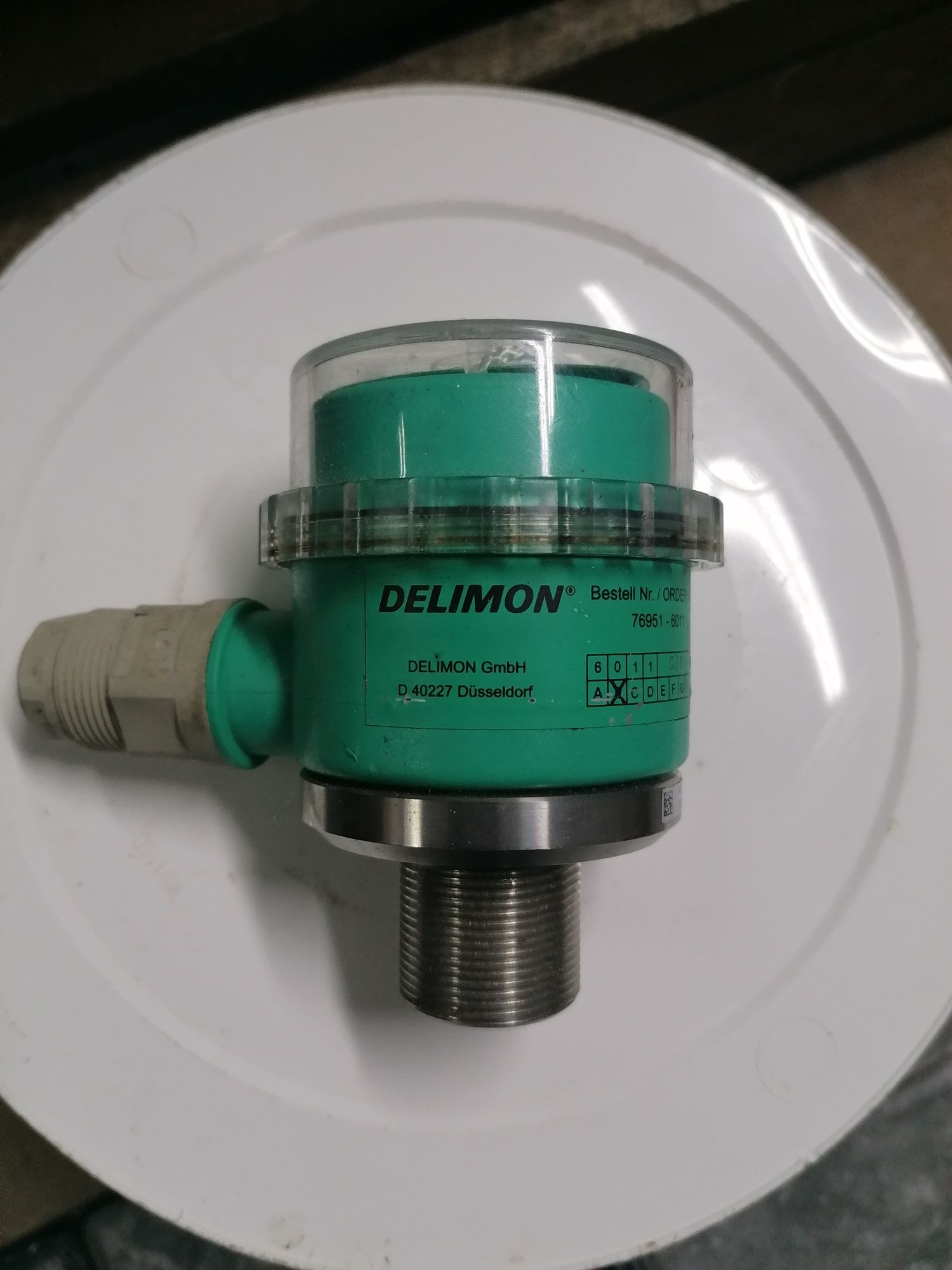 Czujnik poziomu smaru oleju DELIMON