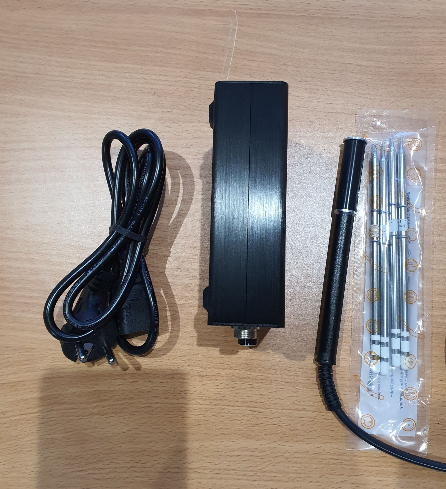 Stacja Lutownicza Queco T12-956 OLED