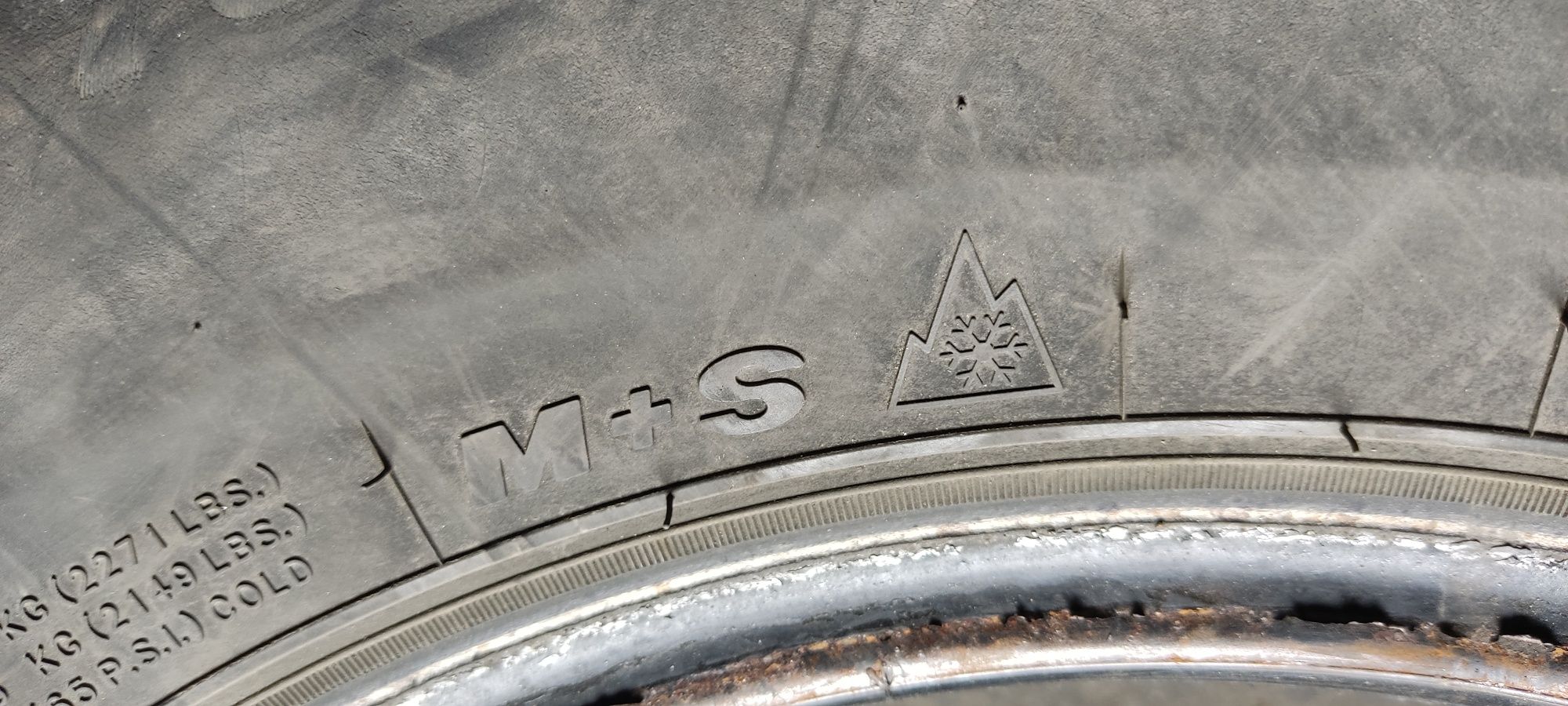 215 70 R15 c imperial van drive 2020r