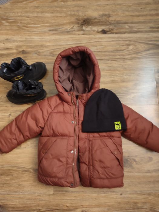 Продамо чудові комплекти на 2-4 роки