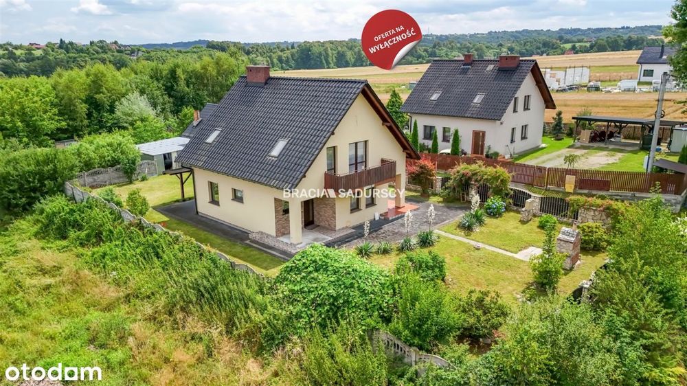 Dom wolnostojący gotowy do zamieszkania
