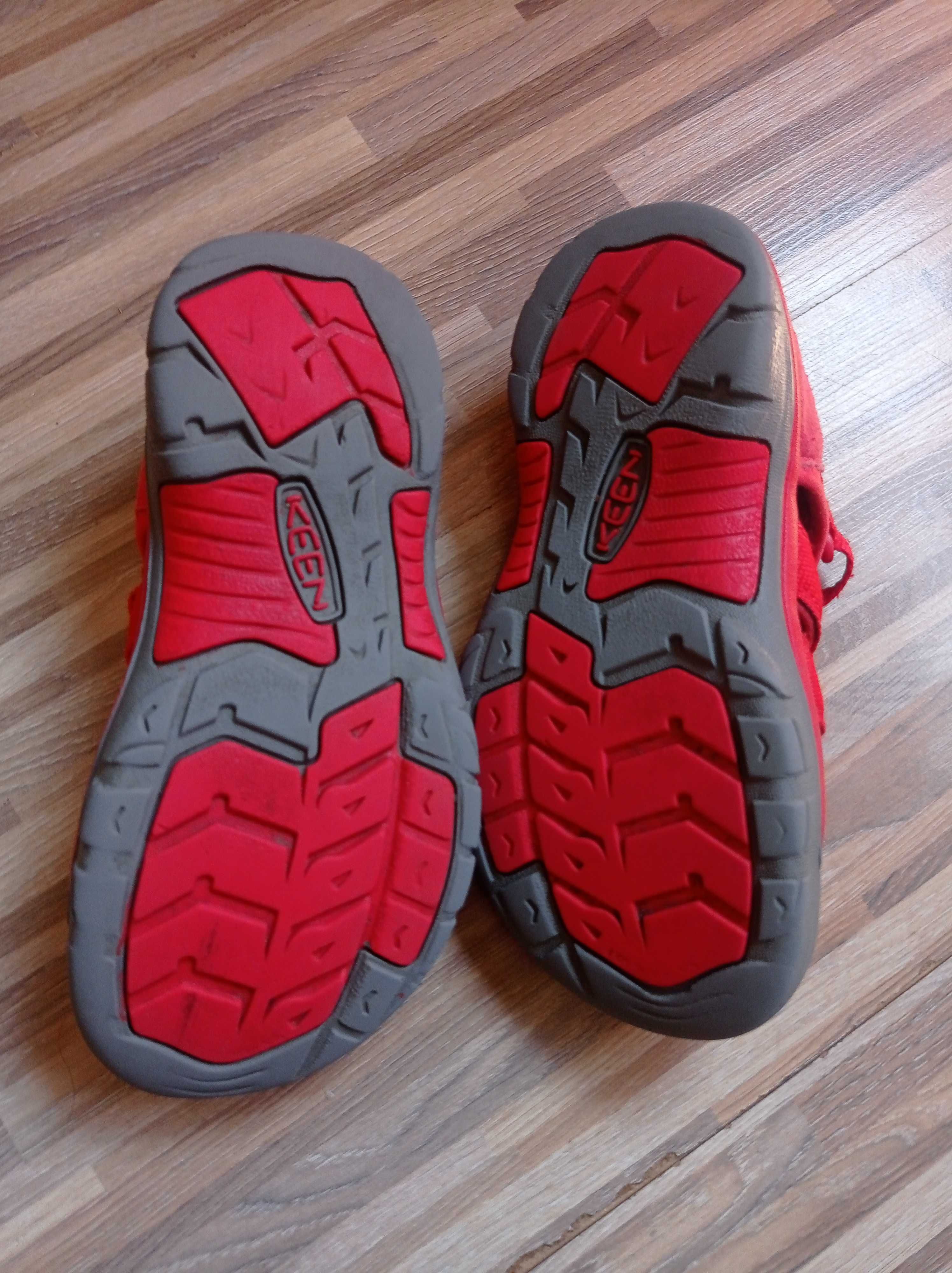 Sandały dziecięce keen czerwone 34
