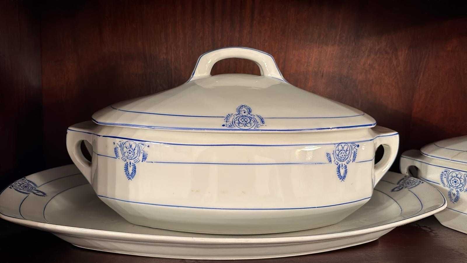 Louça, varias peças de servico