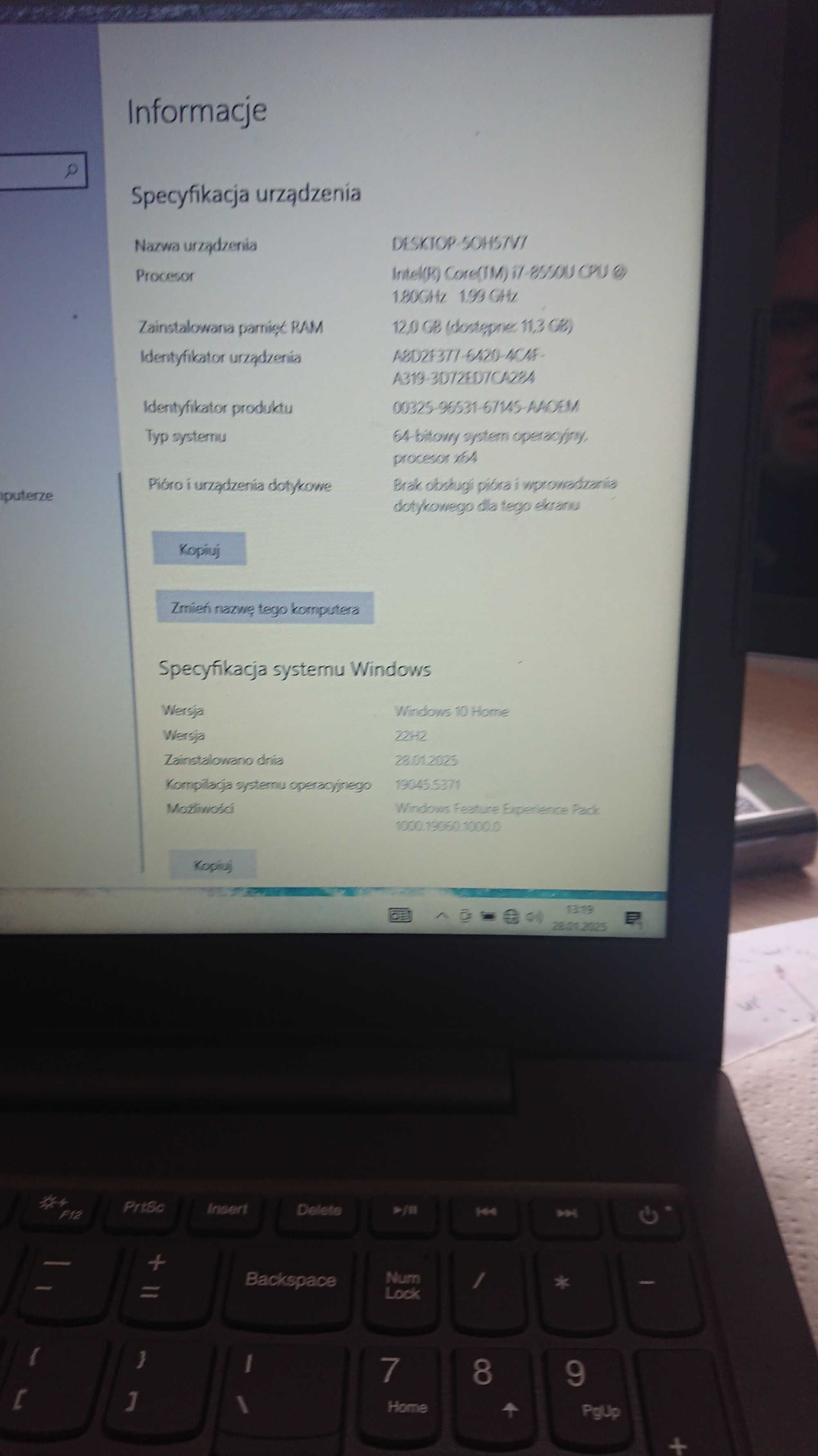 lenovo v330-15ikb  i7 8gen   ddr4 12GB / ssd 256 GB