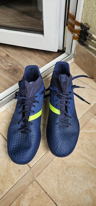 Kipsta korki piłkarskie rozmiar 39 wkładka 24,5cm używane