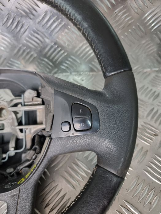 Kierownica Renault Trafic III