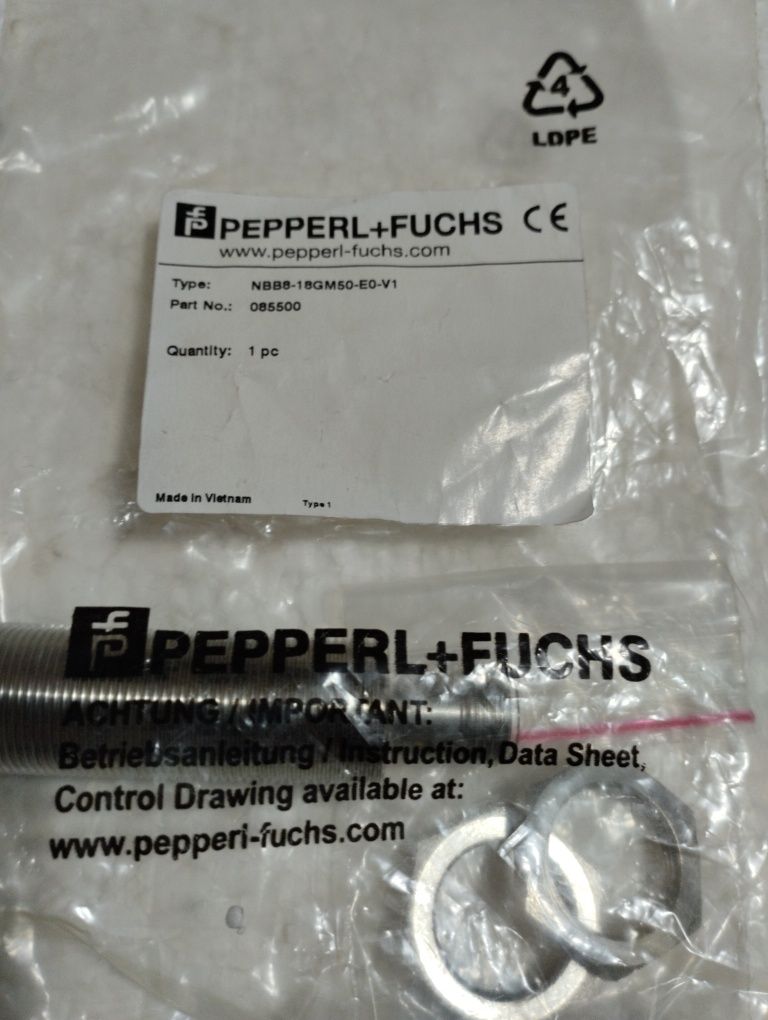 Продается индуктивный датчик Pepperl+Fuchs NBB8-18GM50-E0-V1