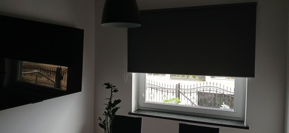 Rolety kolor szary szerokość 160 cm