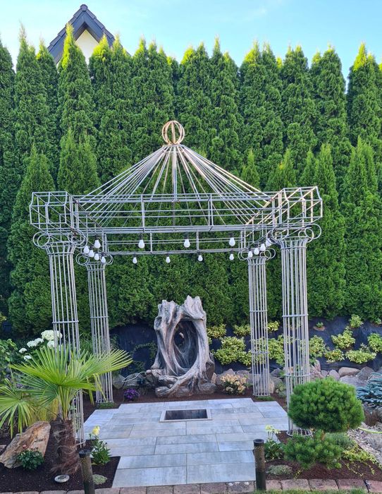 Usługi ogrodnicze/ zakres: doradztwo, pielęgnacja, utrzymanie ogrodów.