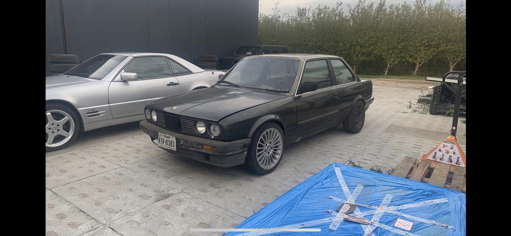 BMW E30 Coupe Konwersja 5x120 Cała na części !