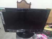Televisão LG impecável