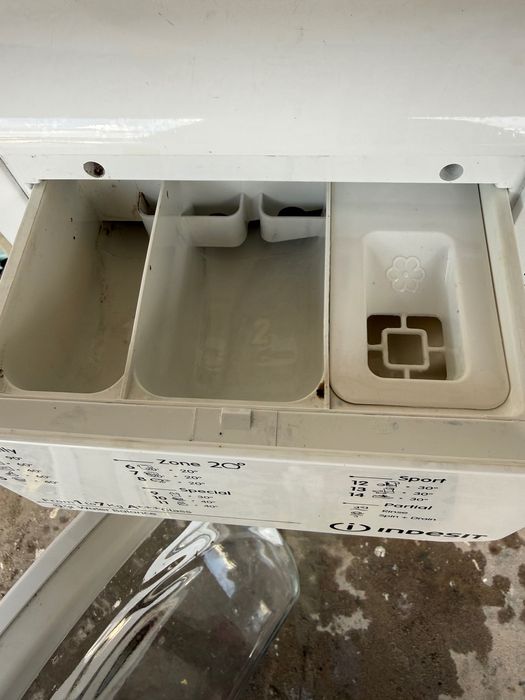 Máquina de lavar roupa 7kg