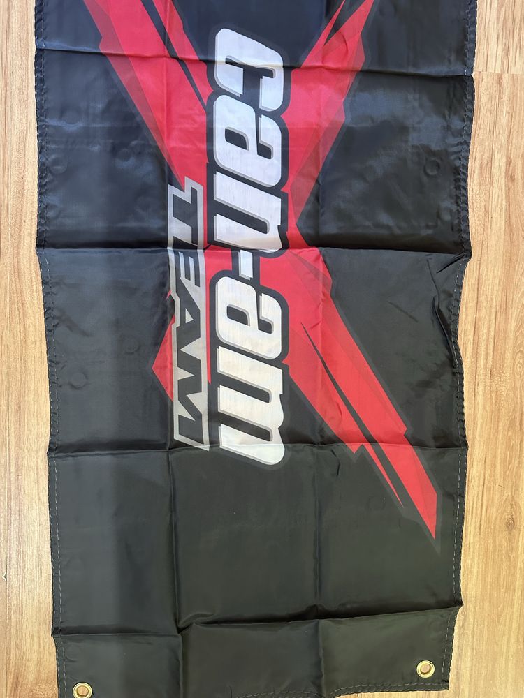 Banner materislowy Can-Am Team / Garaż