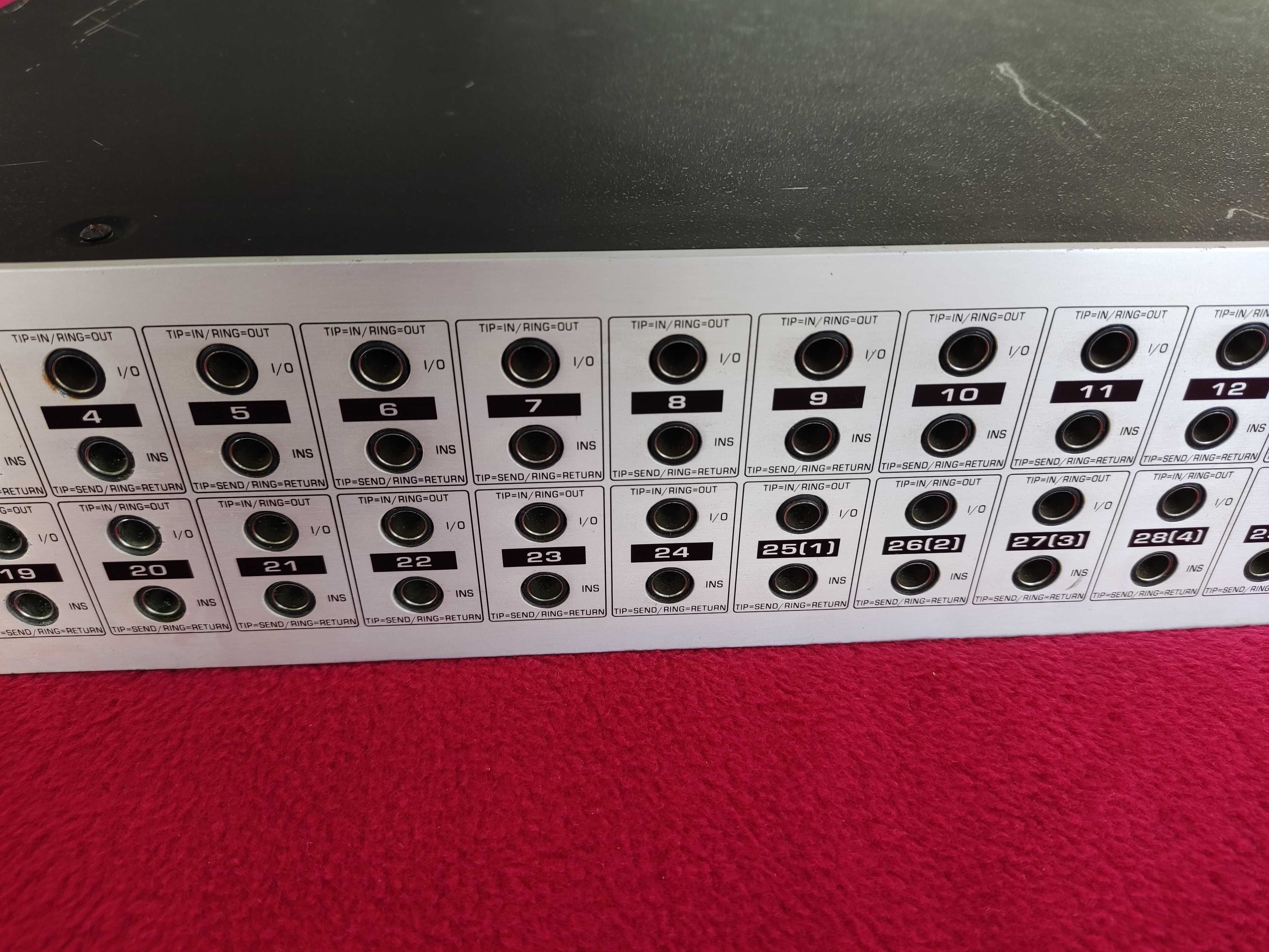 Behringer Cybermix Cm8000 P/ Peças