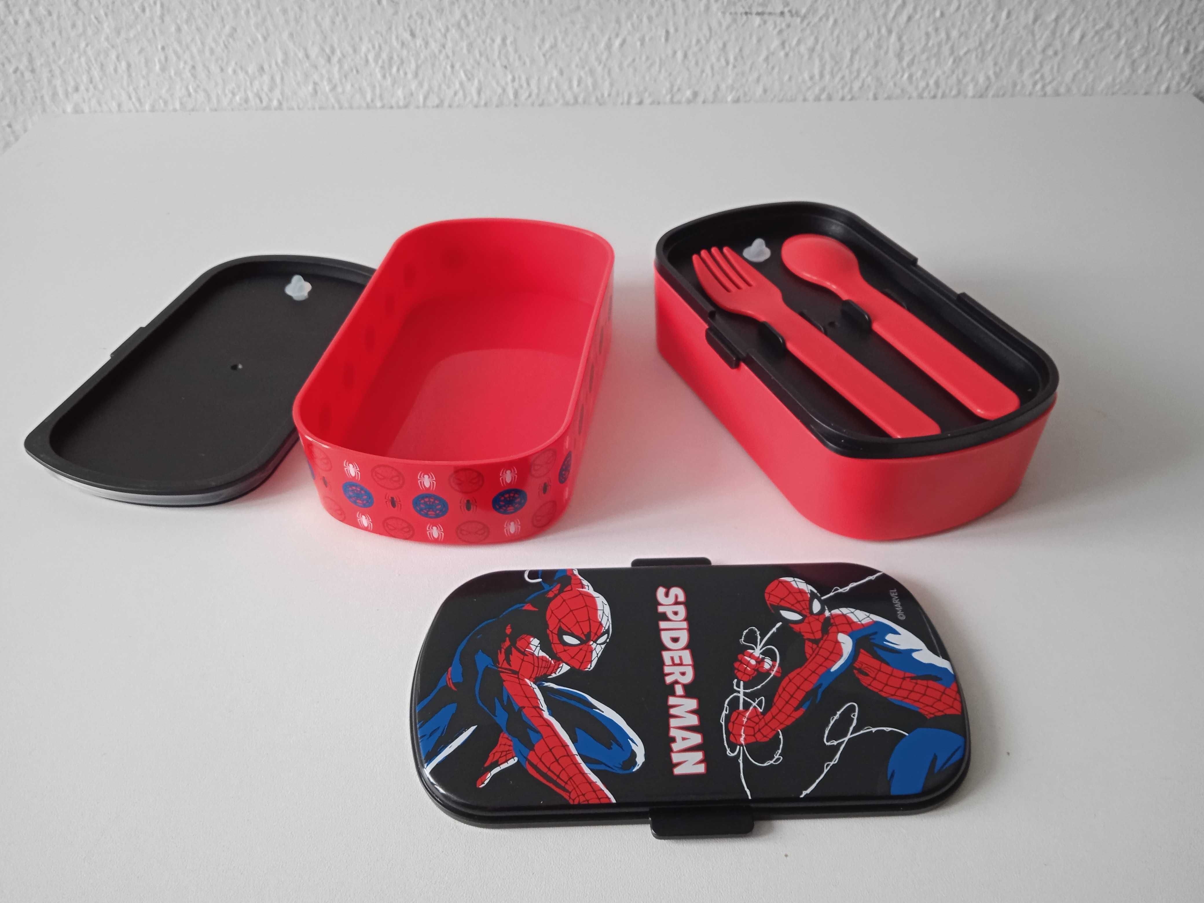 Podwójny pojemnik na jedzenie plus sztućce Śniadaniówka Spiderman