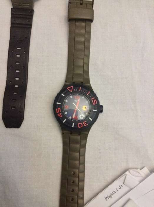 Relógios diversos timex e swatch