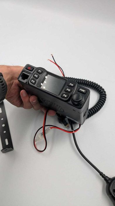 Радіостанція CRT 2000