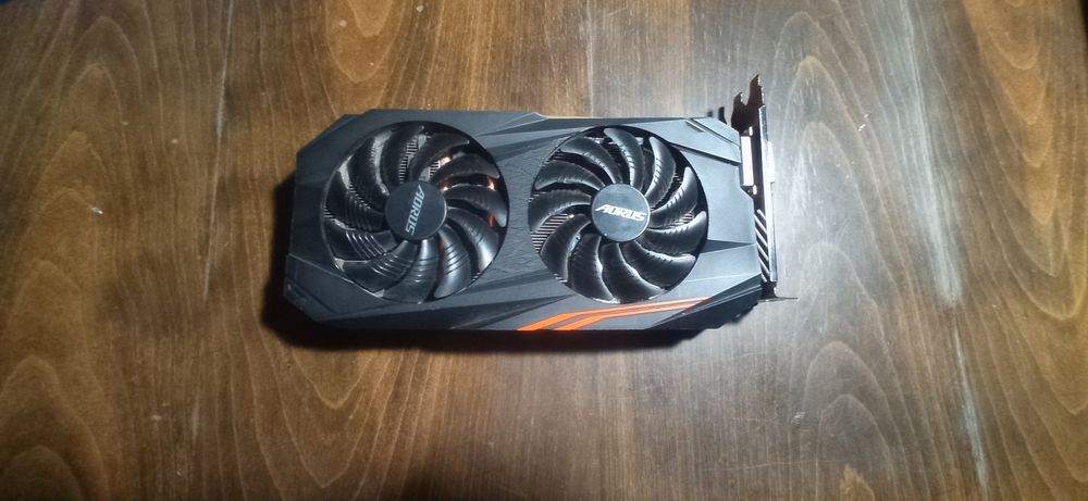Відеокарта Gigabyte AMD Radeon RX 570 4Gb AORUS