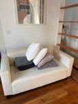 IKEA sofa  160cm +  ZARA (mantas + almofadas )
