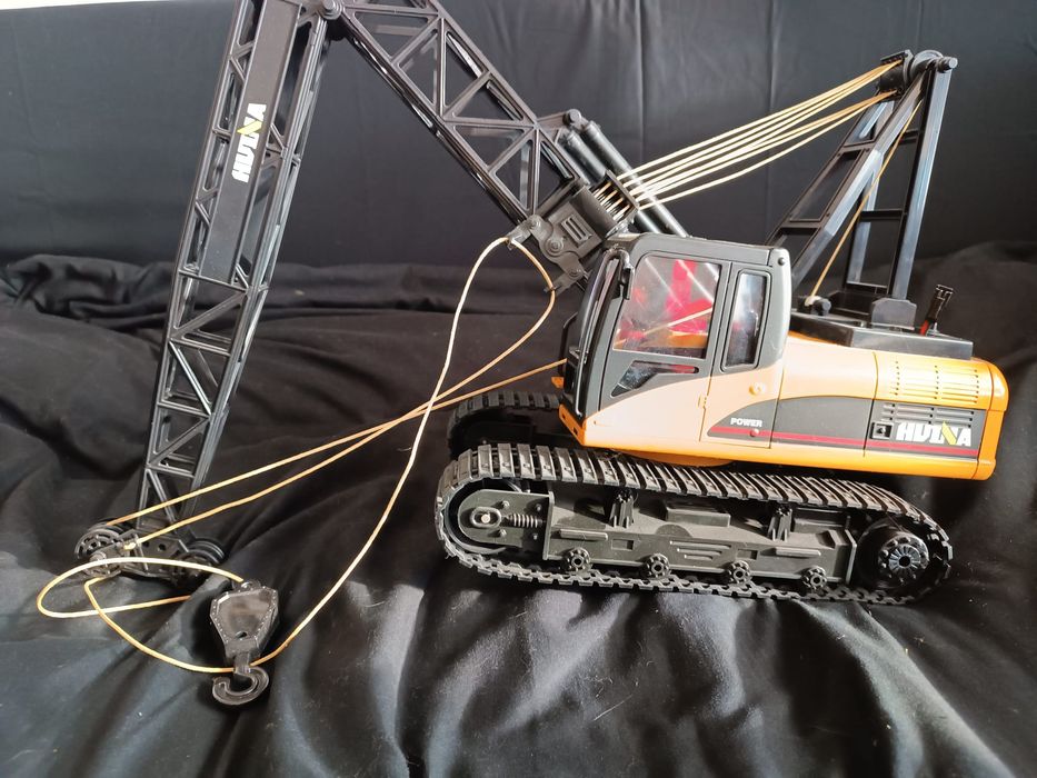 Dzwig gąsienicowy HuinaToys