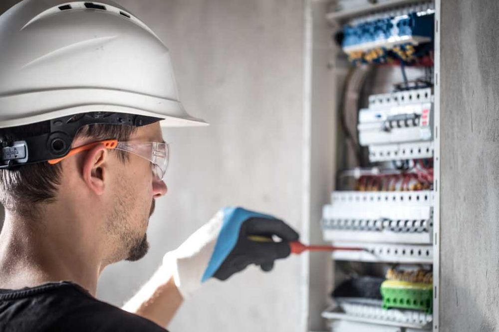Elektryk Instalacje elektryczne Warszawa i okolice 20lat doświadczenia