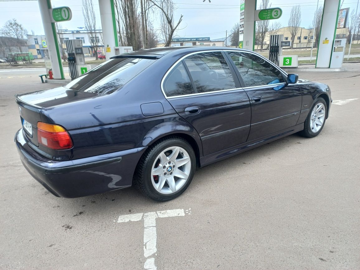 BMW Е39 535i 3.5 v8
