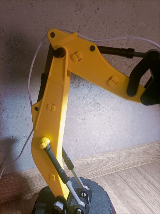 Lampka biurkowa Koparka dedykowana najmłodszym