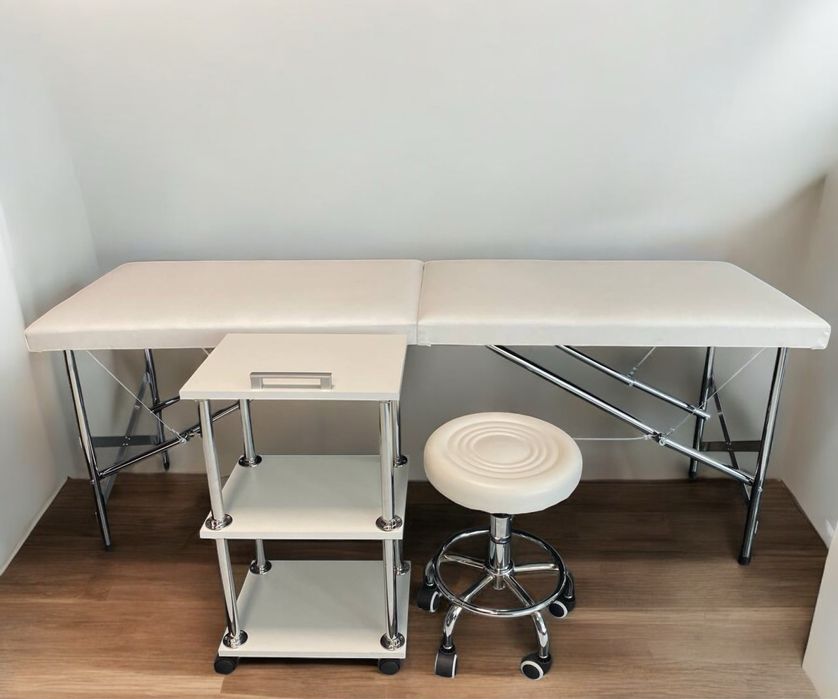 Комплект для майстра: кушетка, стілець, етажерка, екошкіра