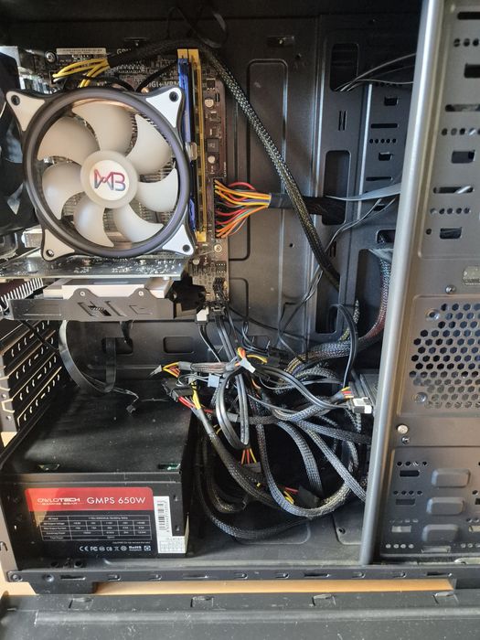Torre PC inteiro