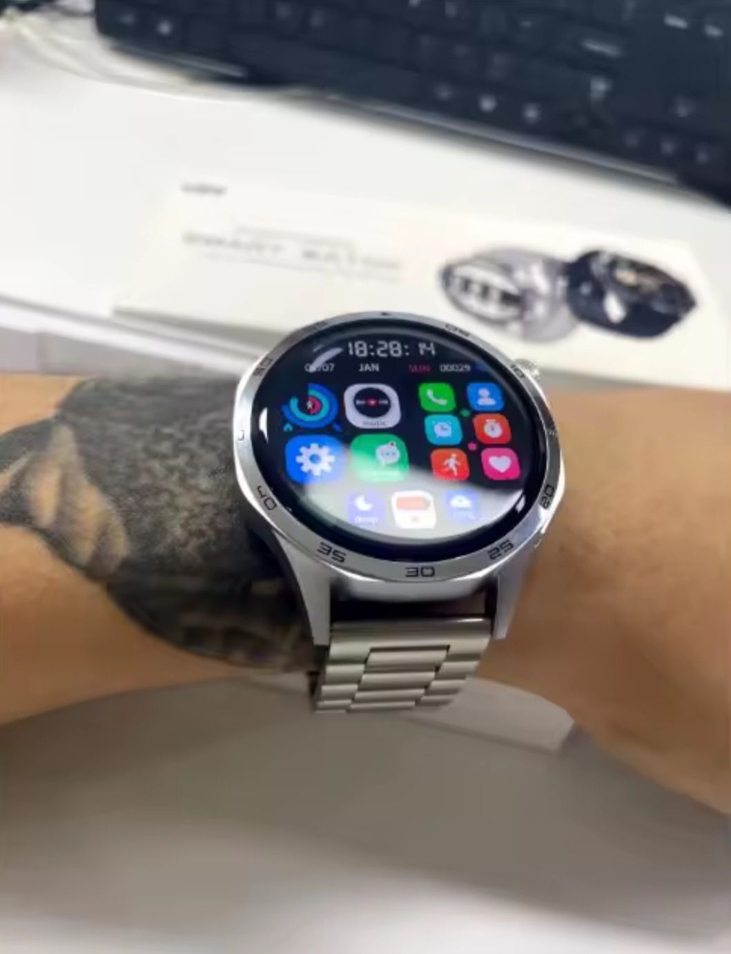 Smartwatch GT5 Pro Srebrny