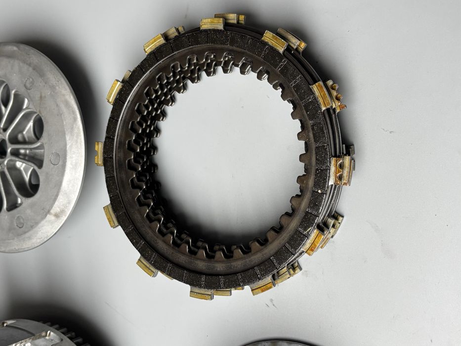 Sprzęgło Kosz Sprzęgłowy YAMAHA YZF426 / 400 / 450 WR