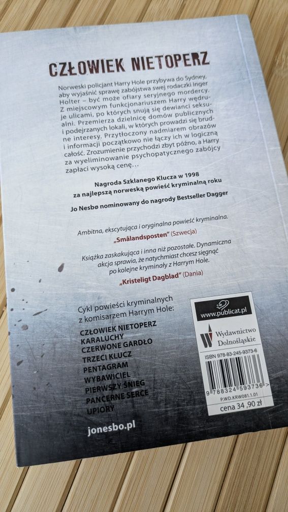 Jo Nesbo, Człowiek nietoperz