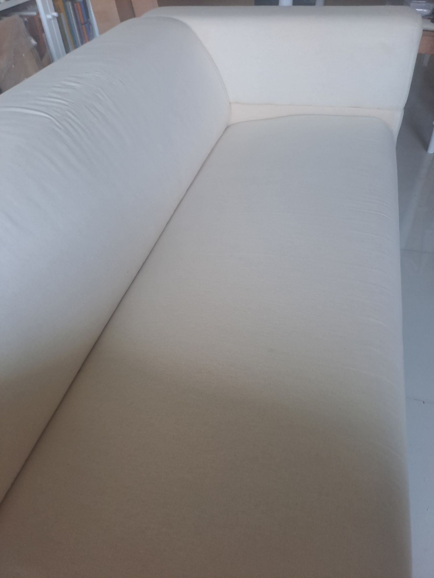 Sofa  dl 180 cm wys 66cm