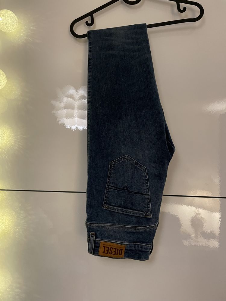 -80% Diesel jeansy spodnie jeansowe damskie W26 L32 zalando