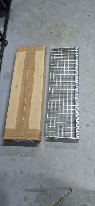 Schody metalowe 90/26