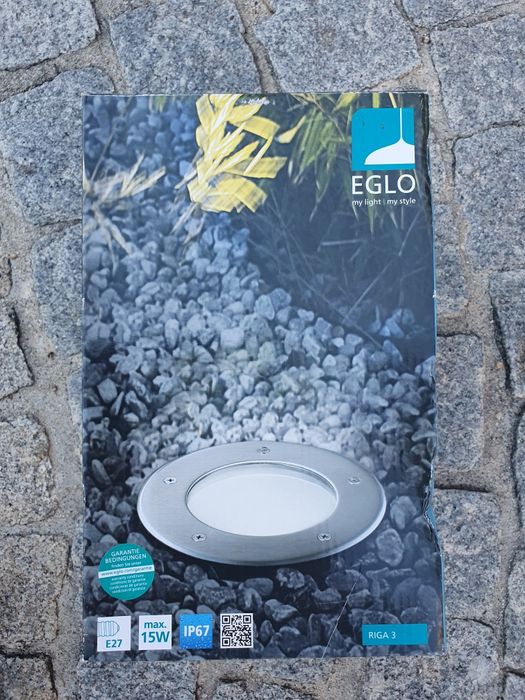 Candeeiro de chão novo