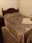 Cama de casal em madeira