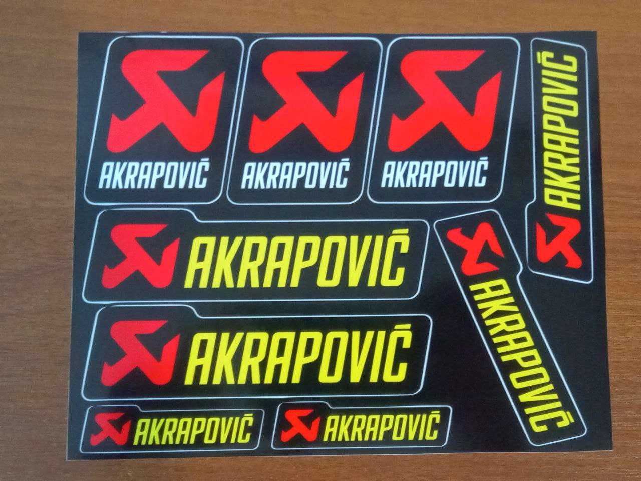 Набор  наклейок вінілових AKRAPOVIC. для мото пластику