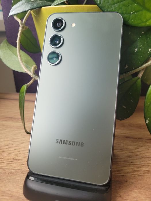 Samsung S23 8/128gb