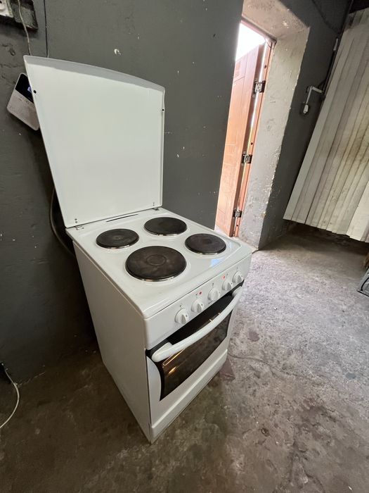 Kuchenka Amica elektryczna 50cm |12msc |Dobry stan |Dowóz