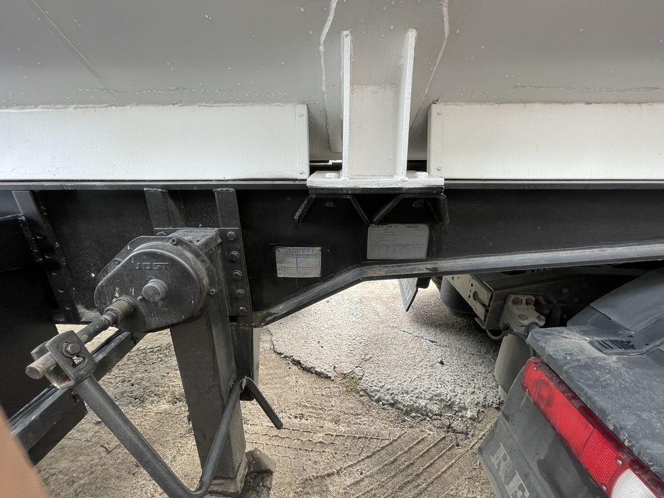 Газовоз щойно пригнаний та реставрований