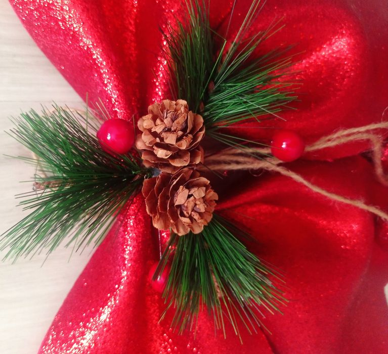 Świąteczna kokarda do dekoracji