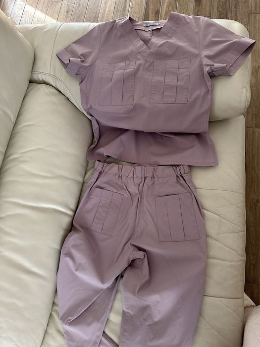 Медичний костюм , р-р xs-s (40-42)