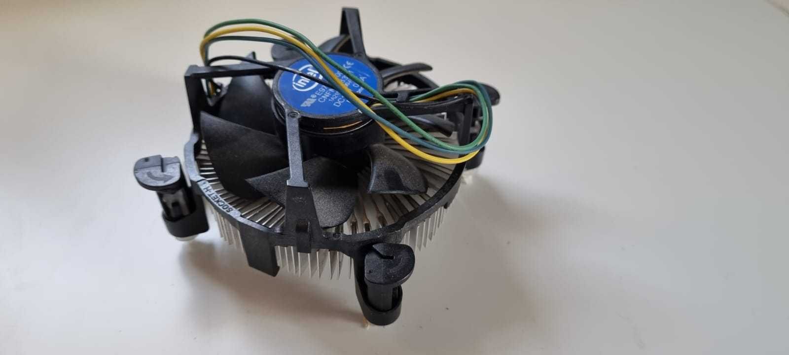 Wentylator cooler radiator Intel