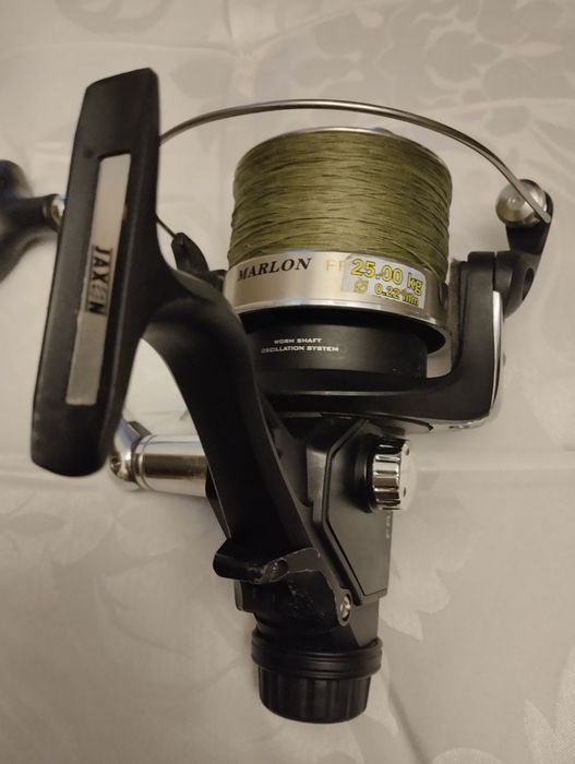 Kołowrotek Jaxon karpiowy Marlon FR6000